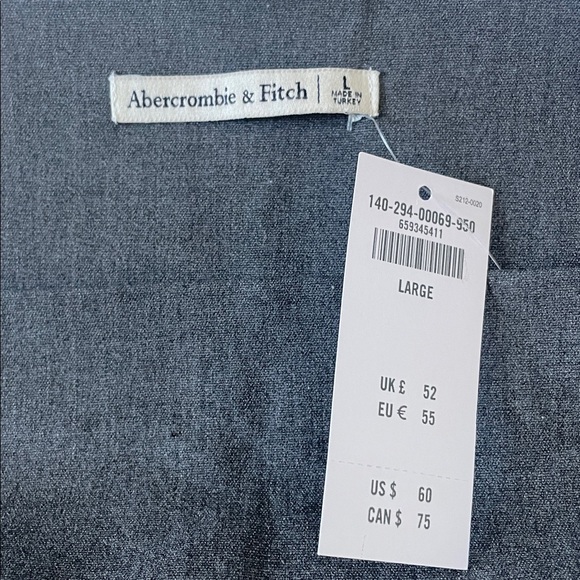 NWT Abercrombie & Fitch Off Shoulder Blouse/Top Elegant Size L - Picture 3 of 6